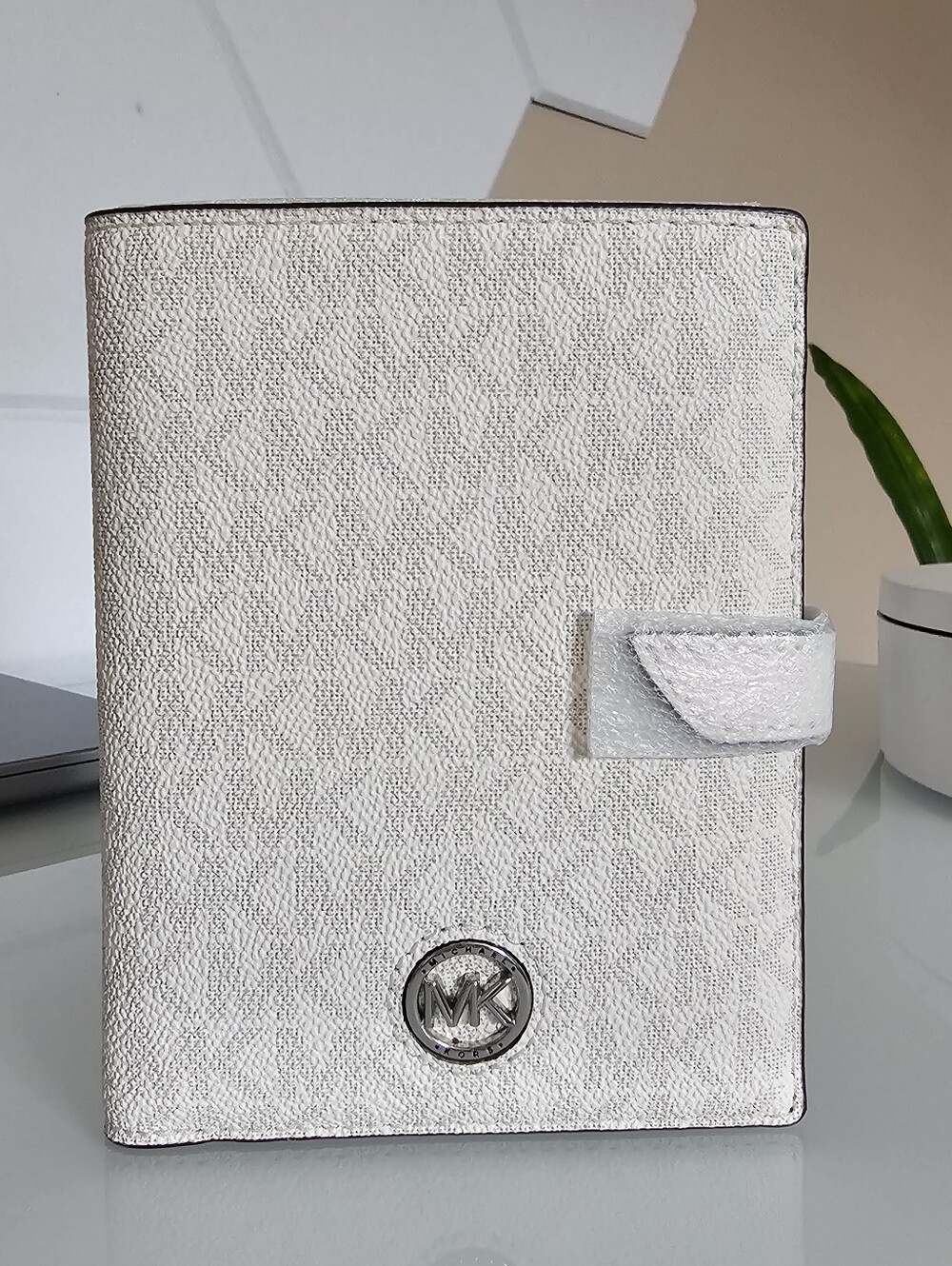 Michael Kors Optic White Passport Holder Travel Card  Wallet